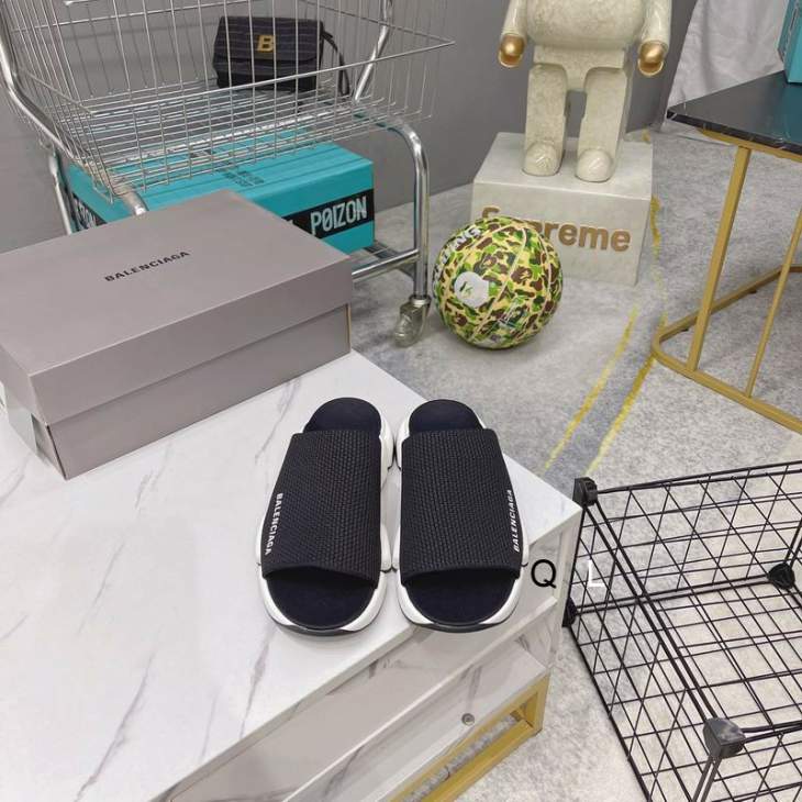 Picture of Balenciaga Slippers _SKUBALENCIAGAsz35-45QL09033388